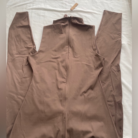 NWT Skims bodysuit - Picture 4 of 5